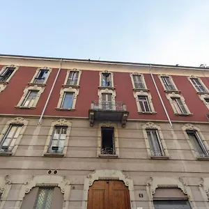 Eccelso Appartamento Milano